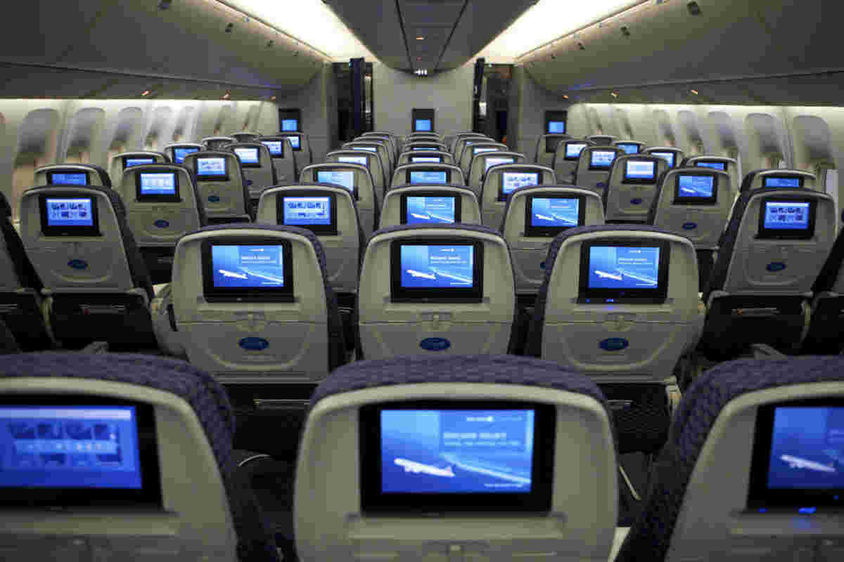 美国仔细考虑了航空公司的航空公司规则，该规则计划在飞行中的Wi-Fi语音呼叫